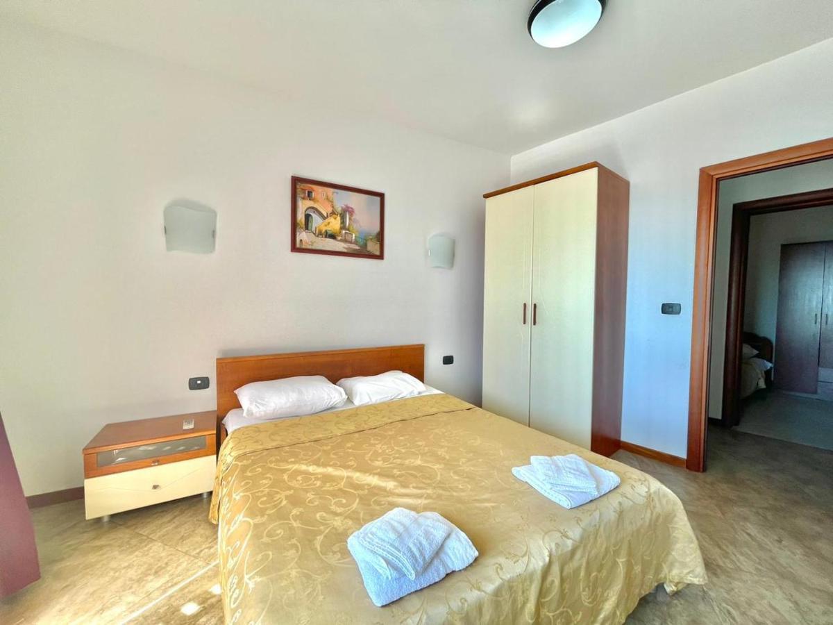 Apartment Sea View Rafailovici
